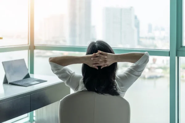 Các triệu chứng mãn kinh làm giảm khả năng tập trung hoặc chất lượng làm việc.