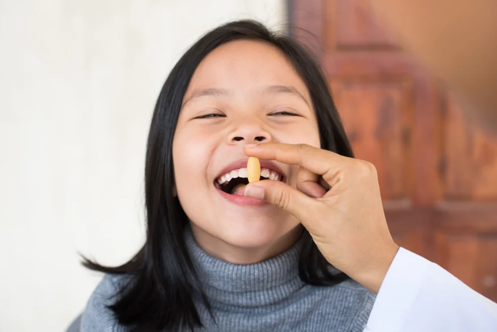 Kháng sinh được sử dụng khi có nghi ngờ tình trạng nhiễm khuẩn hoặc nhiễm trùng cơ hội ở bệnh nhân suy giảm miễn dịch