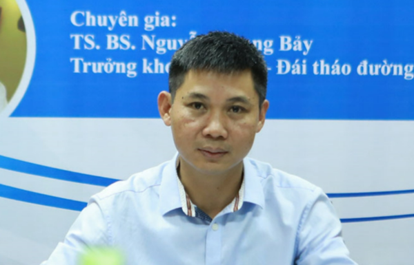 TS.BS Nguyễn Quang Bảy
Trưởng khoa Nội tiết – Đái tháo đường, Bệnh viện Bạch Mai
Trưởng phân môn Nội tiết, Đại học Y Hà Nội
