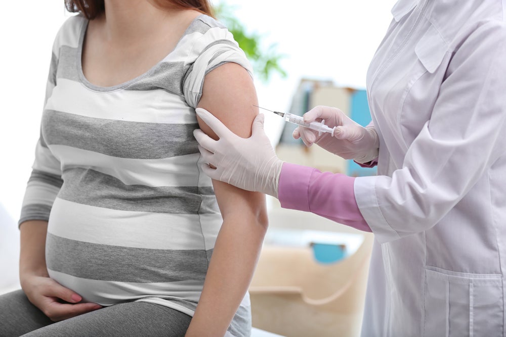 Phụ nữ cần tiêm 1 mũi vắc xin cúm trước khi mang thai 1 tháng