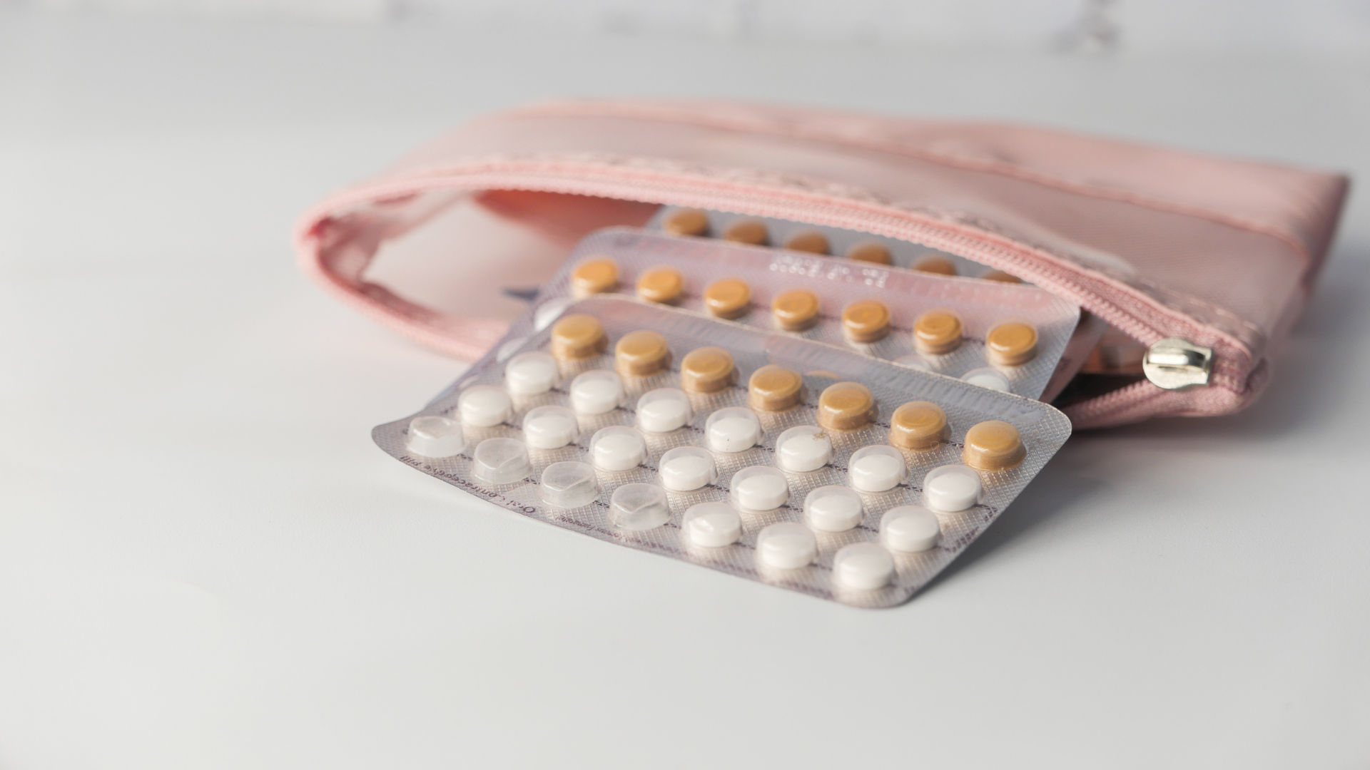 banner hướng dẫn sử dụng viên uống tránh thai hằng ngày