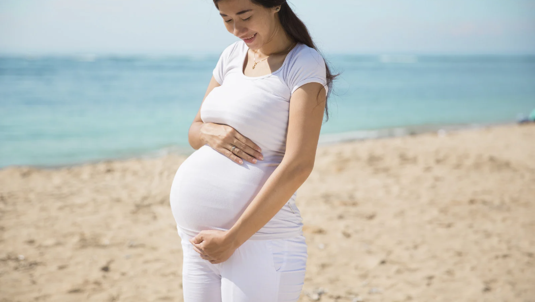 banner quản lý thai kỳ ở phụ nữ bị lạc nội mạc tử cung