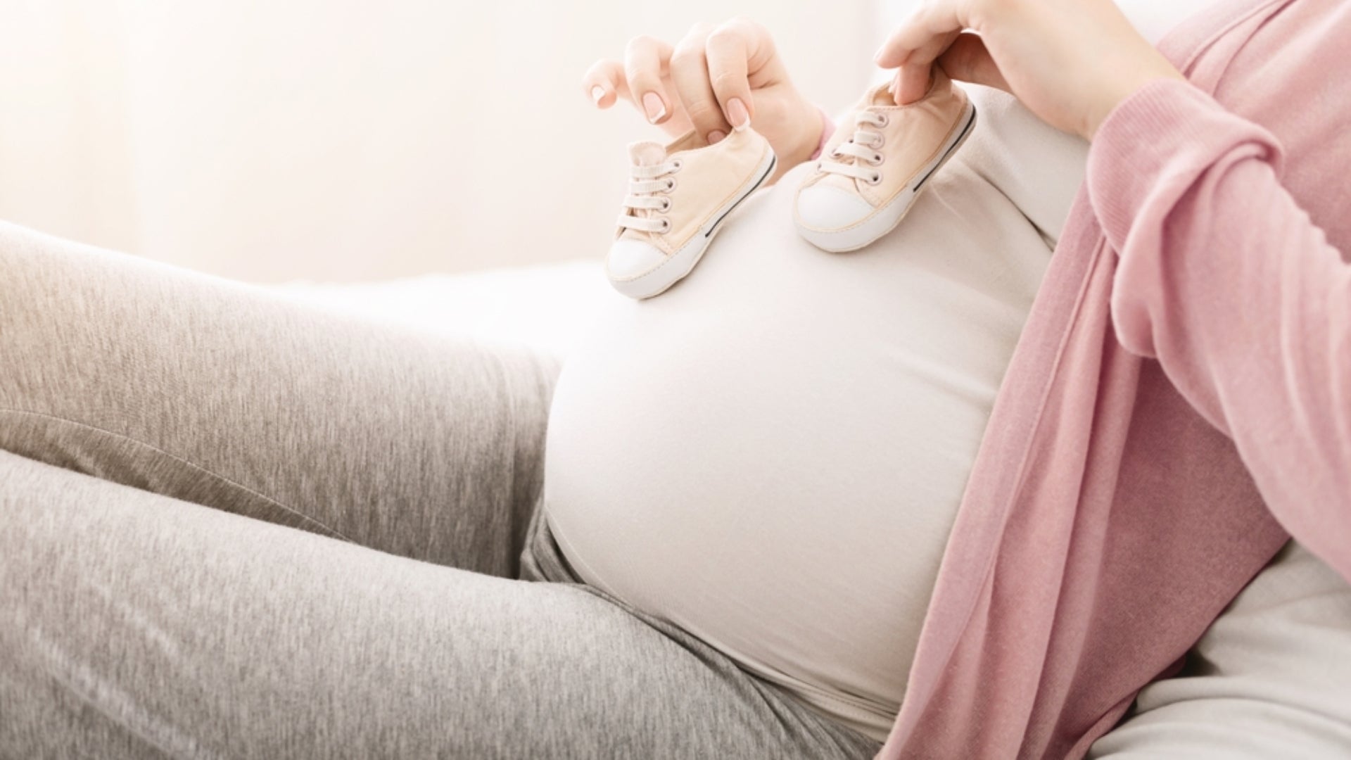 banner sảy thai liên tiếp và cách vượt qua nỗi đau hiện tại