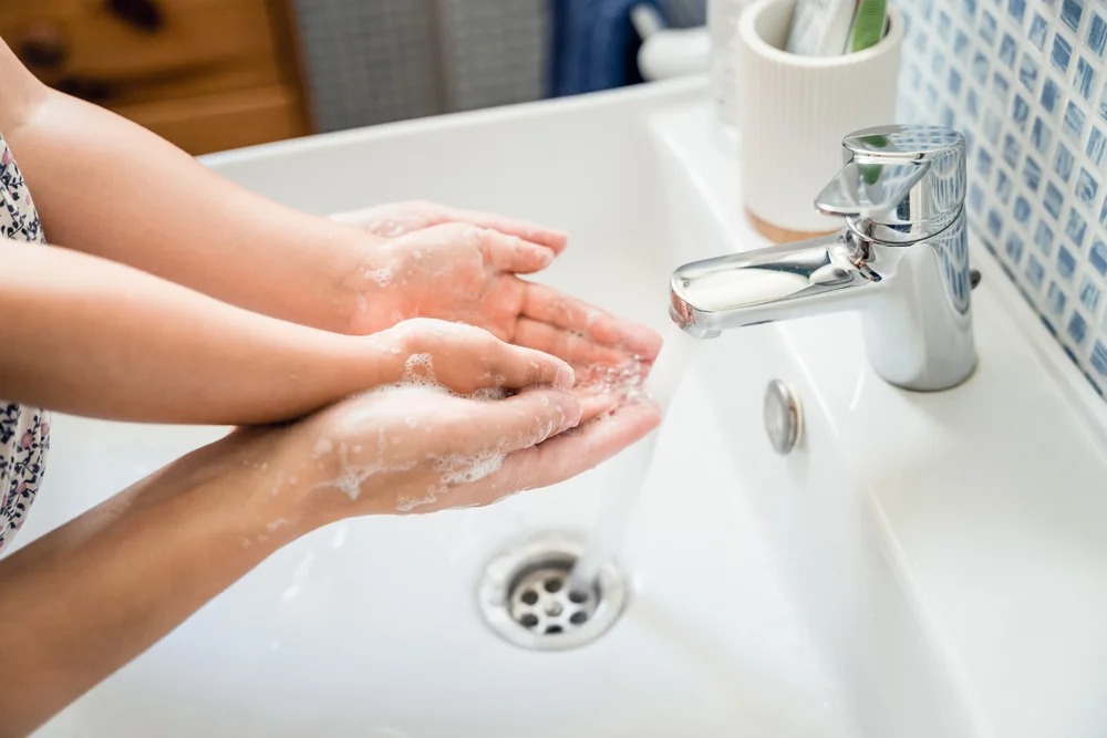 Biện pháp phòng ngừa tiêu chảy cấp ở trẻ dưới 2 tuổi