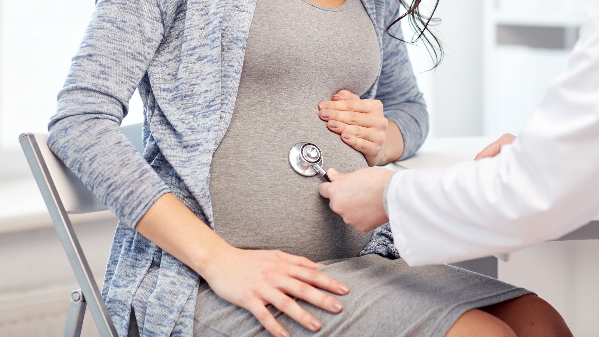 Banner Vaccine cúm bảo vệ mẹ bầu, thai nhi khỏi biến chứng do cúm (Phần 2)