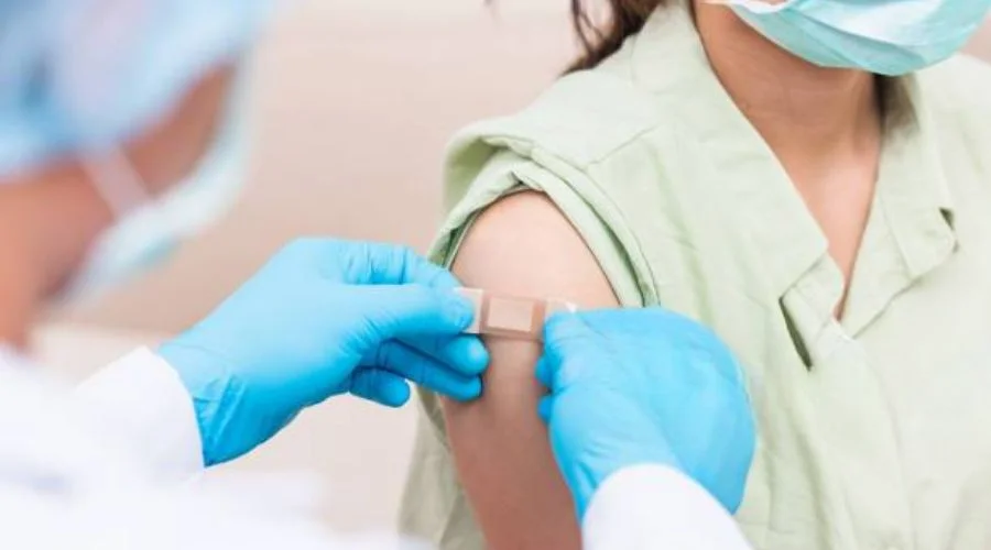 Cúm và COVID cùng tấn công có thể ảnh hưởng nghiêm trọng đến sức khỏe