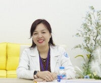 Thumbnail Cha mẹ cần biết: cách dùng thuốc làm mềm phân trị táo bón cho trẻ