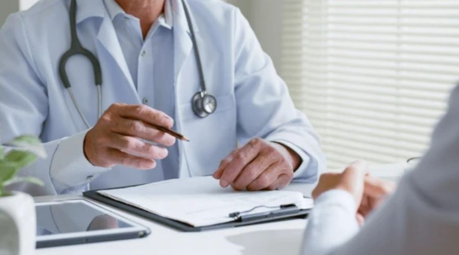 Người đái tháo đường bị  cúm nếu có các dấu hiệu bất thường phải liên hệ bác sĩ ngay