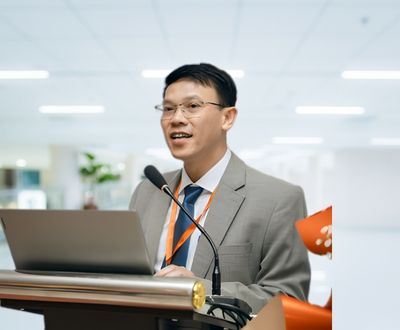 Thumbnail Tiêm ngừa cúm – Lá chắn vững vàng cho người cao tuổi